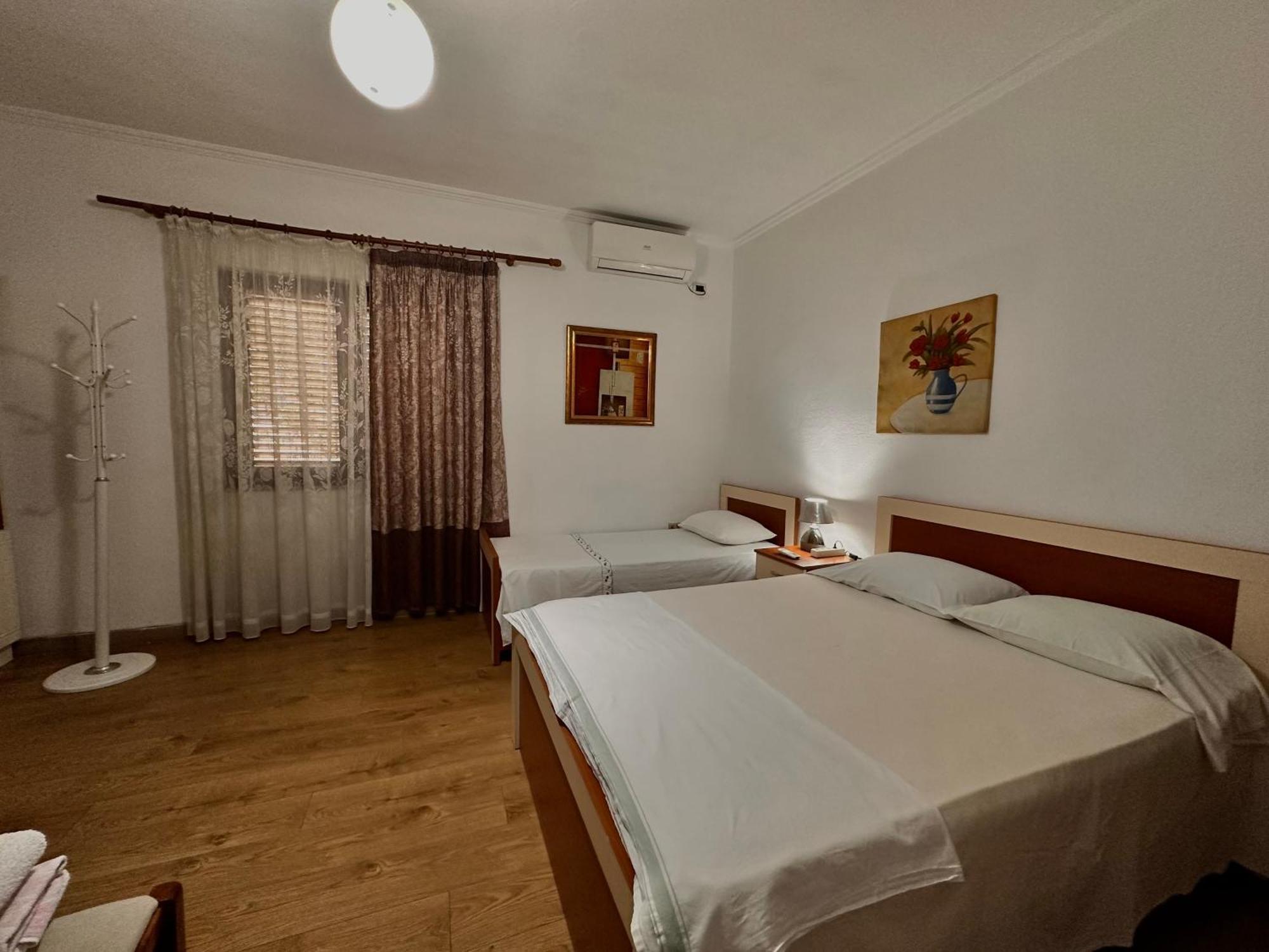 Hostel Grande House Tirana Exteriér fotografie